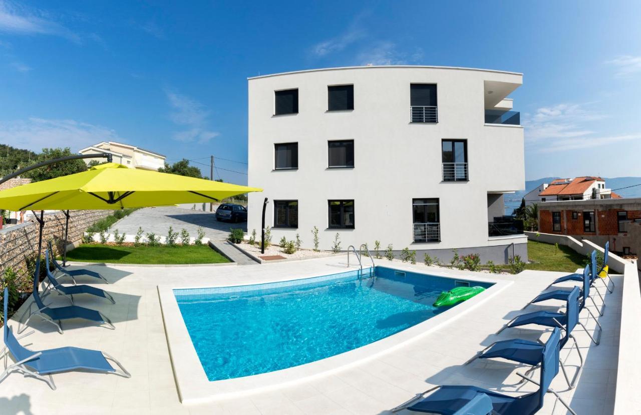 Apartments4Friends Apartment Vlad Трогир Экстерьер фото